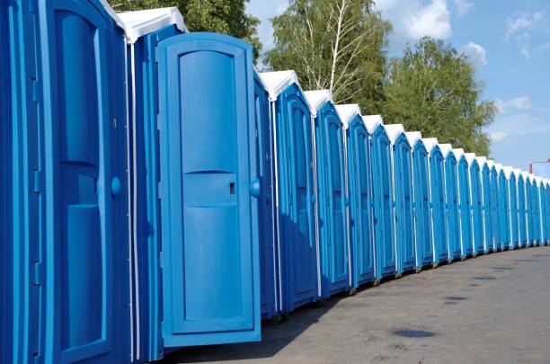 Best Portable bathroom rental  in Belpre, OH